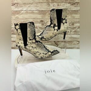 Joie Women's Snake Print Boots Kitten Heel Pointed Toe EU 35.5 US 5.5  MSRP $348